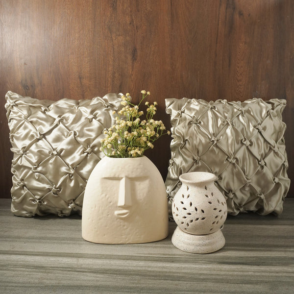 Life in the Living Room Set (Vase + 2 Cushion Covers + Diffuser)