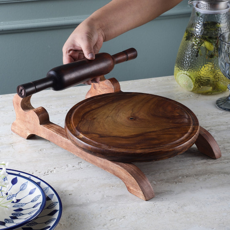 Wooden Chakla Belan With Stand