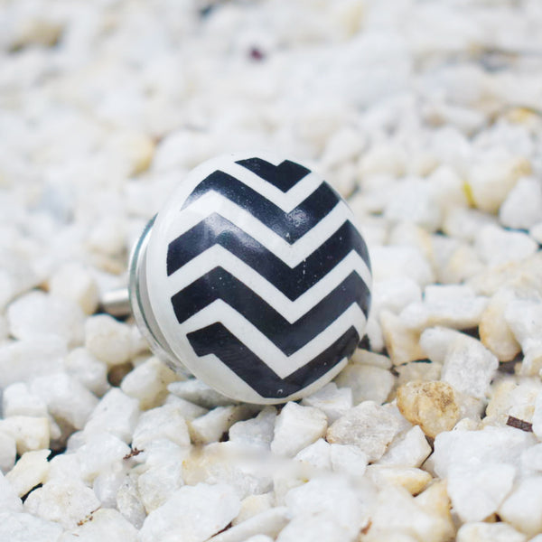 BW Chevron Drawer Knob- Set Of 4