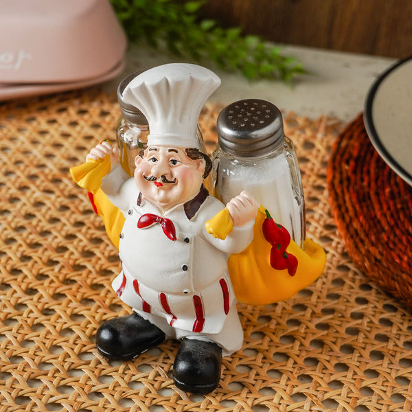 Ceramic French Chef Salt and Pepper Shaker