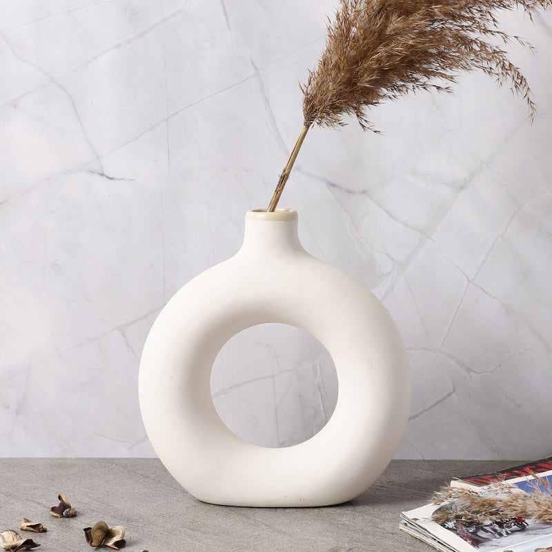 Ceramic Donut Vase- White (Large)