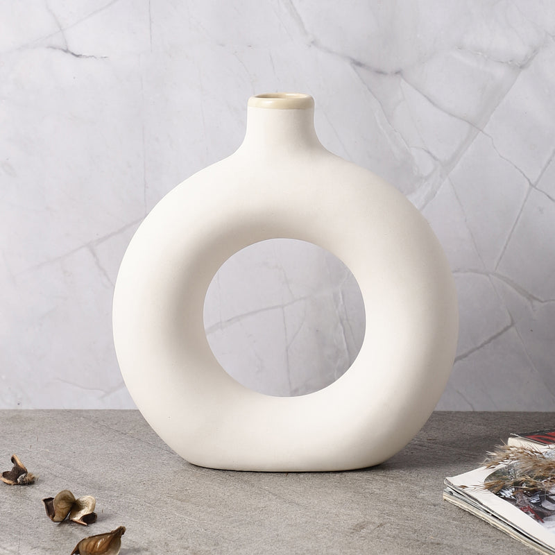 Ceramic Donut Vase- White (Large)