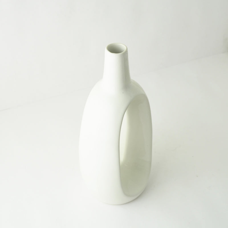 Hollow Glossy Ceramic Vase- White