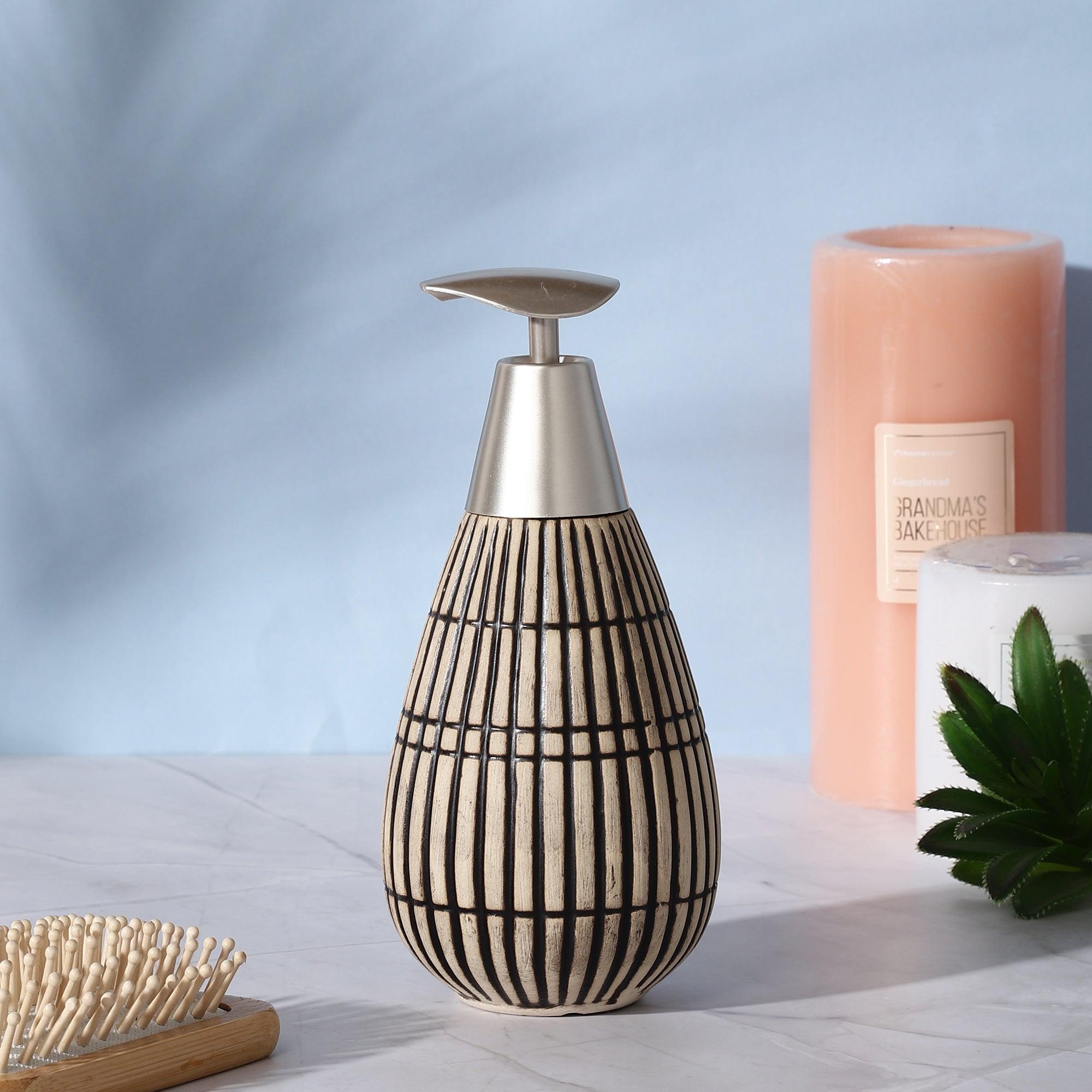 Black & White Check Soap Dispenser – The Decor Mart