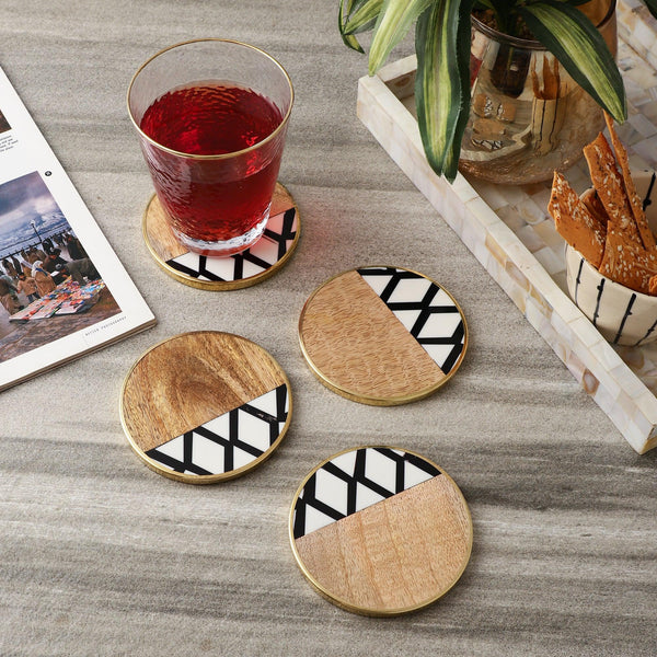 Wooden Crisscross Coaster - Set of 4 - The Decor Mart 