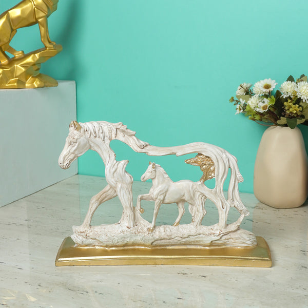 Resin Horse Statue With Baby Horse Animal Figurine