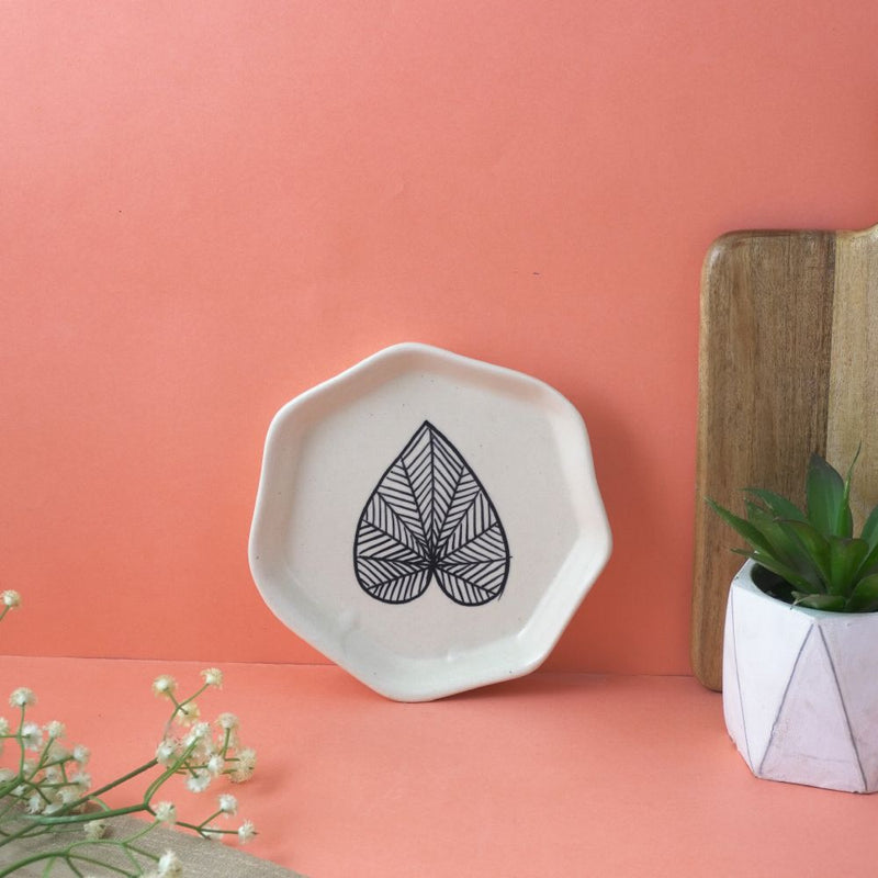 Doodle Leaf Small Ceramic Platter